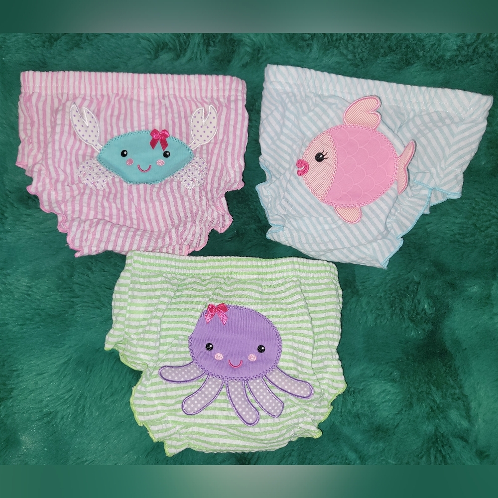 🐠 Baby Girl Bundle of Pastel Seersucker Diaper Covers Sealife Appliquees 6-12